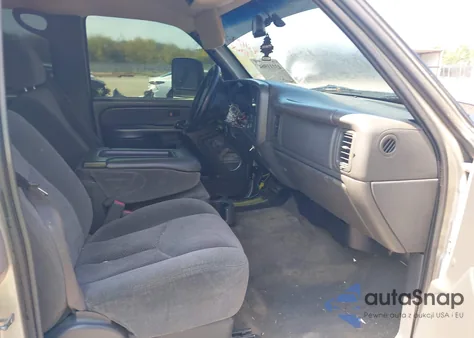 2005 Chevrolet Silverado 2500Hd Ls z USA, uszkodzony, nr VIN 1GCHC23UX5F972598